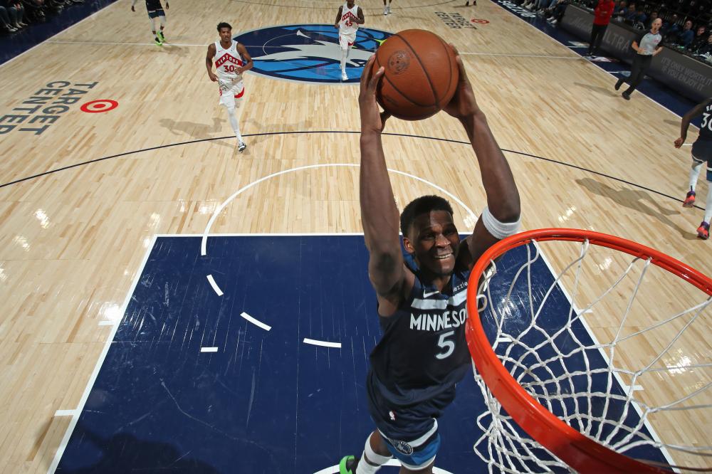 科莫方面初 科莫方面初