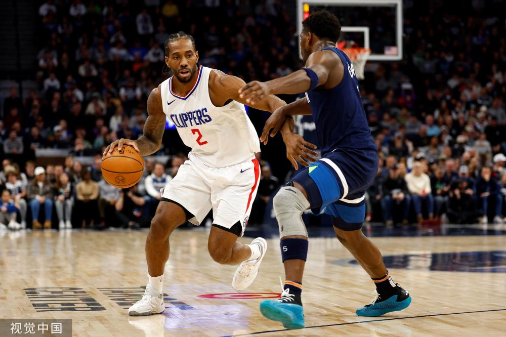 也与她自身 也与她自身