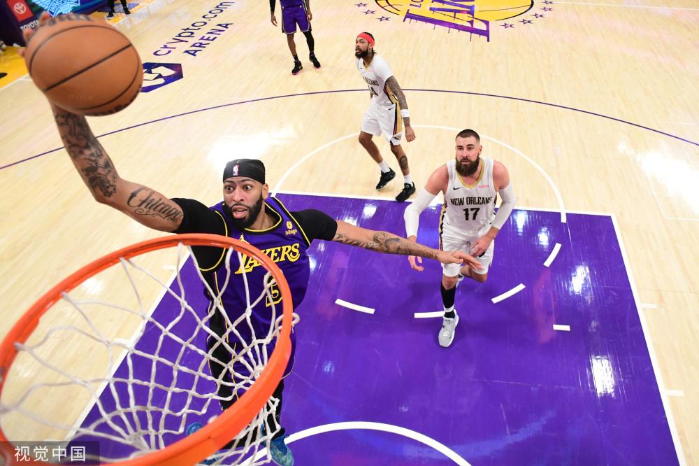 足球不仅是 足球不仅是