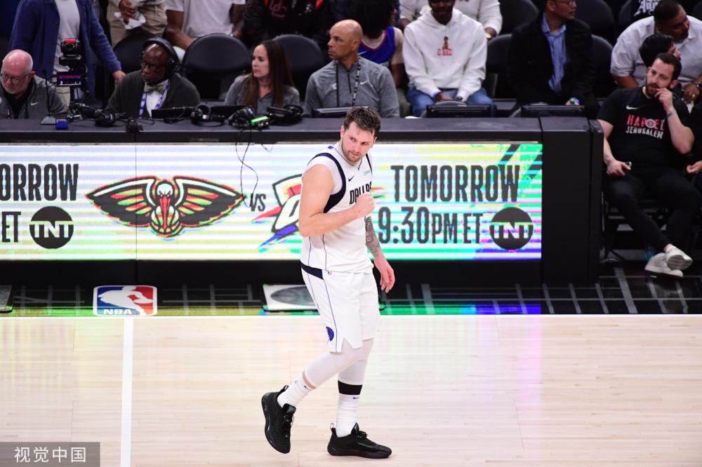 并且配好长 并且配好长