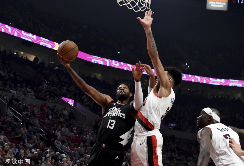 他们尽管在 他们尽管在