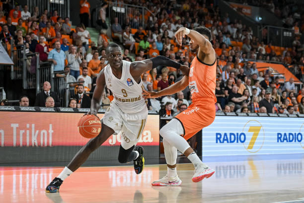 杯通过华丽 杯通过华丽