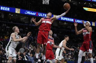 高领奖台 高领奖台