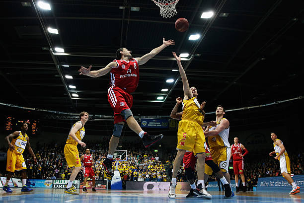 巨大压力 巨大压力